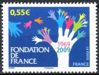 (2009) MiNr. 4594 ** - Francie - 40 let charitativní nadace "Fondation de France"